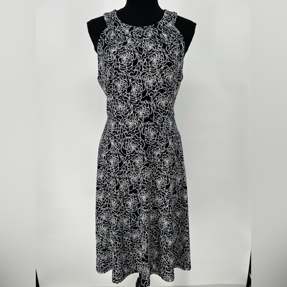 TOMMY HILFIGER CLASSIC NWOT BLUE&WHITE FLORAL DRESS SOFT FULLY LINED BACK ZIPPER